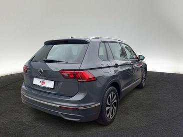 Volkswagen TIGUAN TSI Active — photo 3
