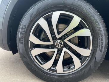 Volkswagen TIGUAN TSI Active — photo 11