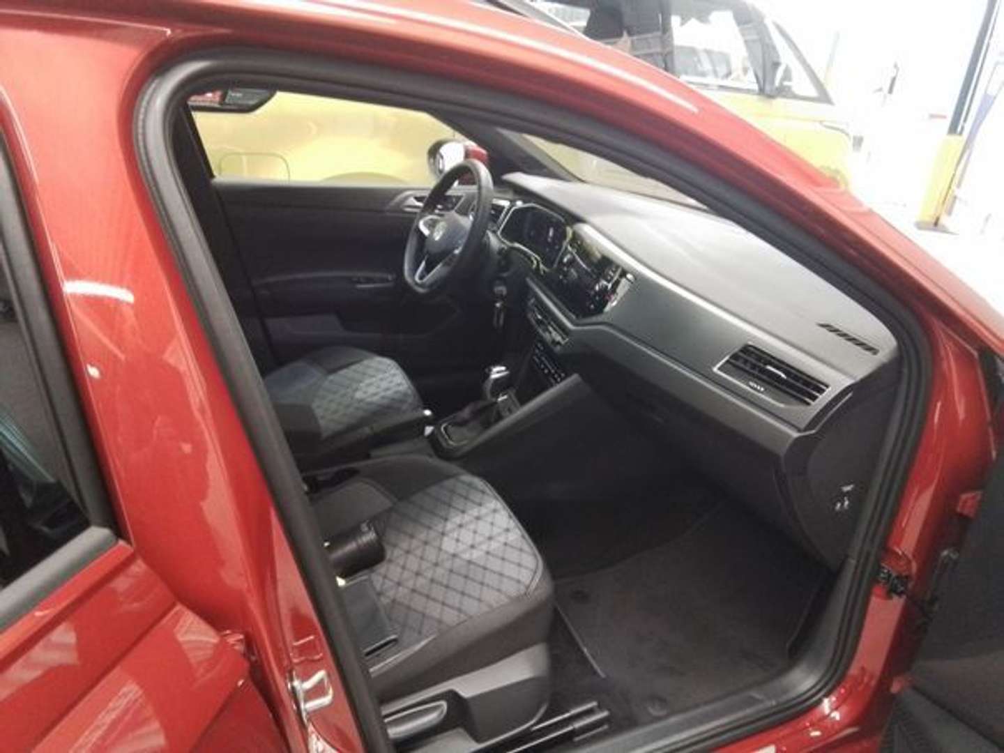 Volkswagen Taigo R-Line - 2025 - Joinsteer - #6