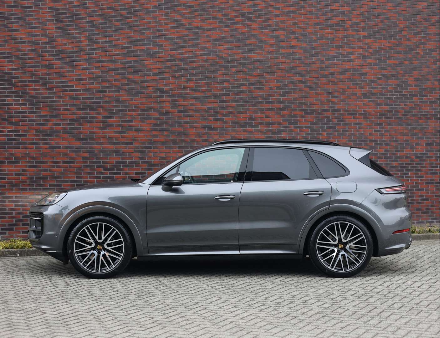 Porsche Cayenne III E-Hybrid - 2024 - Joinsteer - #15