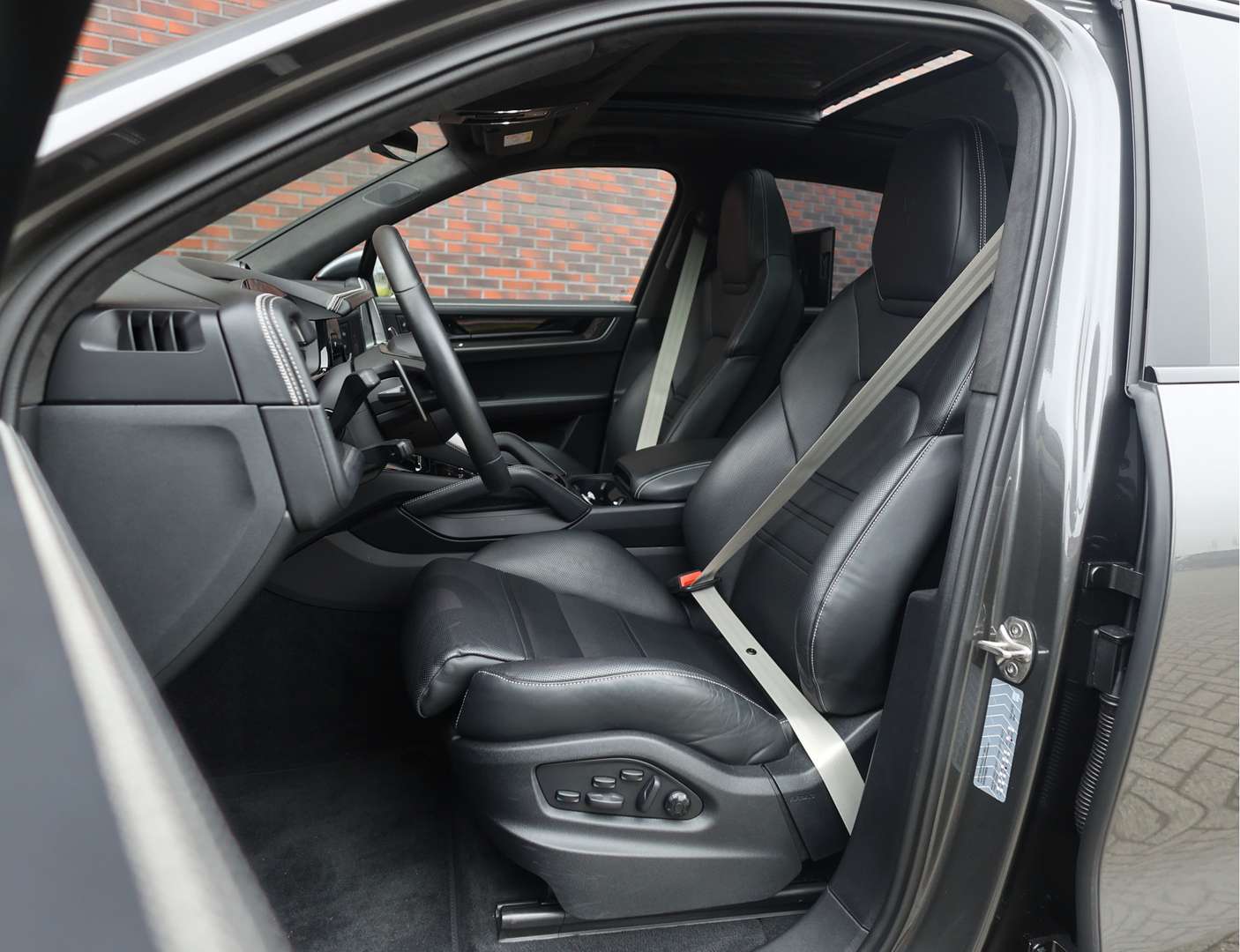 Porsche Cayenne III E-Hybrid - 2024 - Joinsteer - #25
