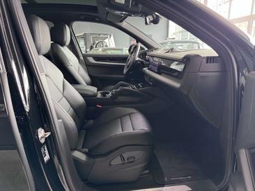 Porsche Cayenne III S Hybrid — photo 17
