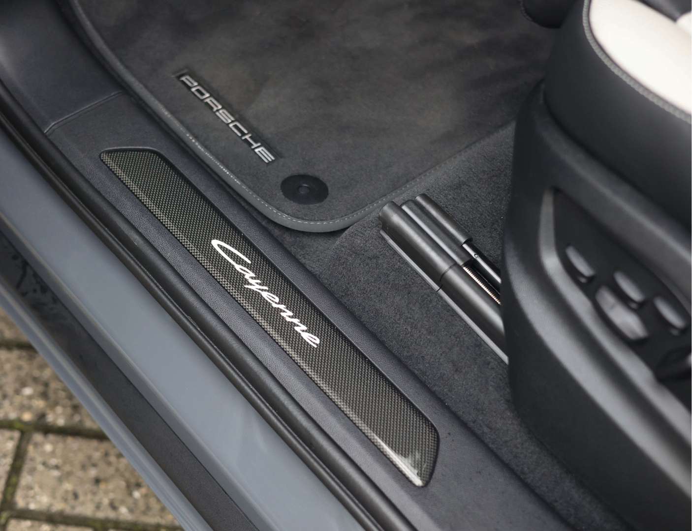 Porsche Cayenne III Turbo Exclusive Manufaktur - 2025 - Joinsteer - #24