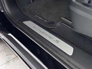 Porsche Cayenne III S Hybrid — photo 25