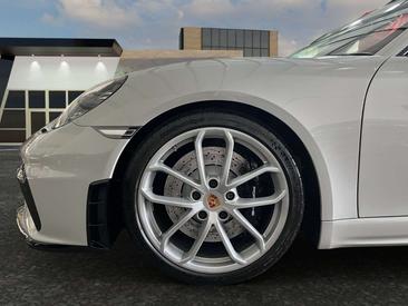 Porsche 718 Spyder — photo 16