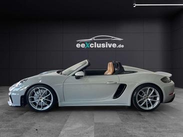 Porsche 718 Spyder — photo 18