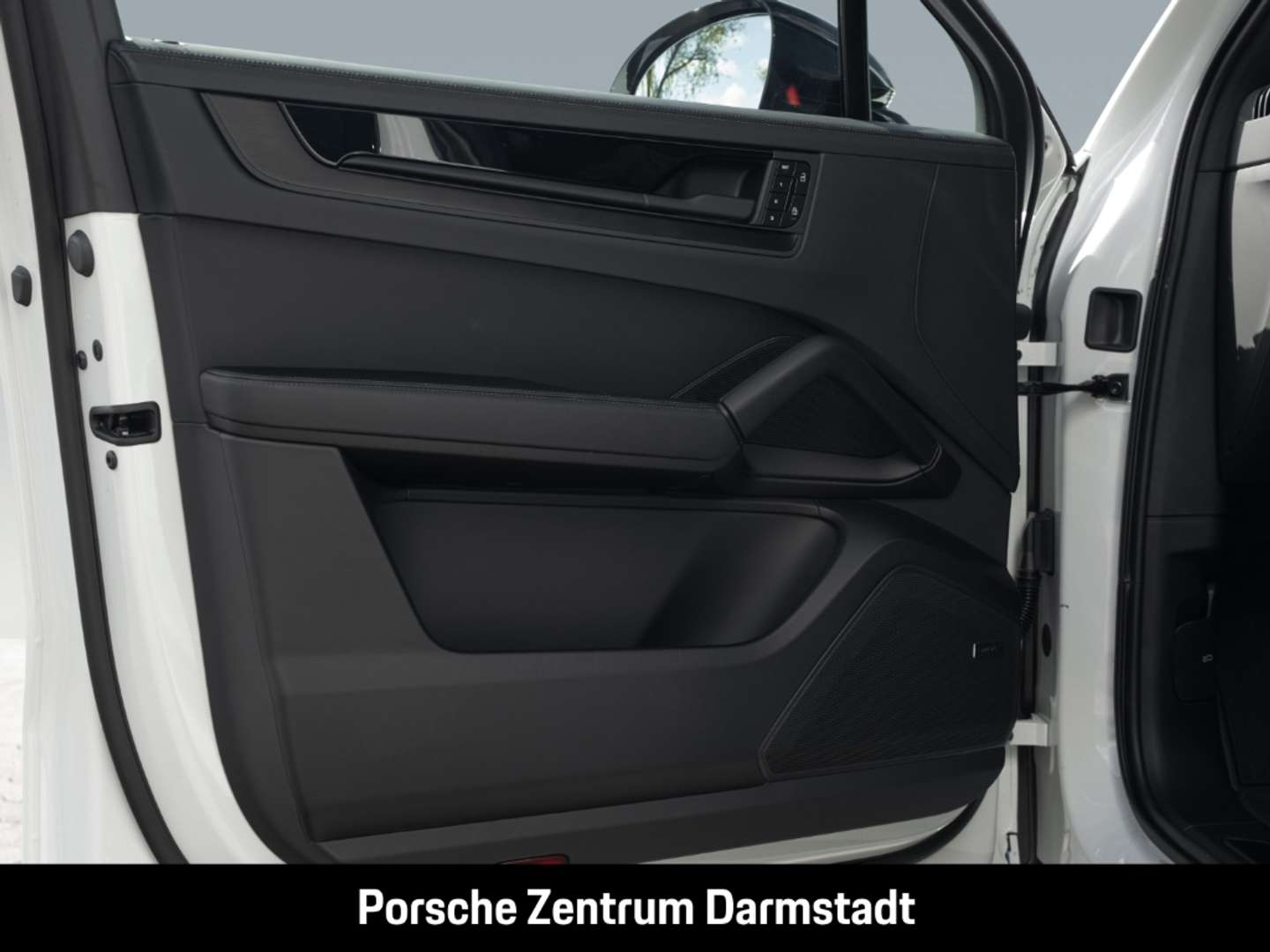 Porsche Cayenne III E-Hybrid Black Edition - 2026 - Joinsteer - #16