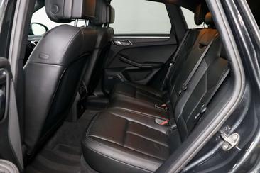 Porsche Macan 2.0 — photo 14