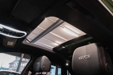 Porsche Macan GTS — photo 14