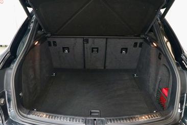 Porsche Macan 2.0 — photo 19