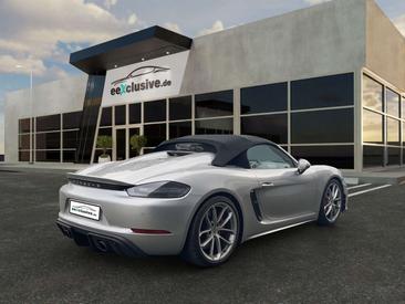 Porsche 718 Spyder — photo 8