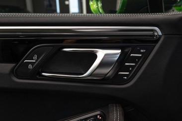 Porsche Macan GTS — photo 32