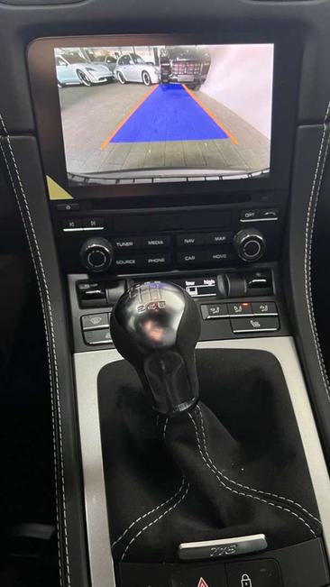 Porsche 718 Spyder — photo 13
