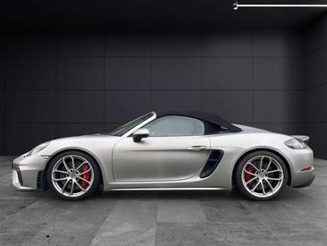 Porsche 718 Spyder — photo 19