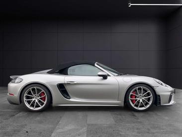 Porsche 718 Spyder — photo 24