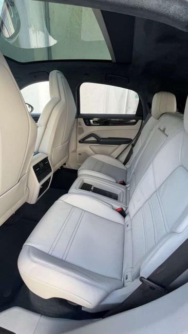 Porsche Cayenne III GTS — photo 13