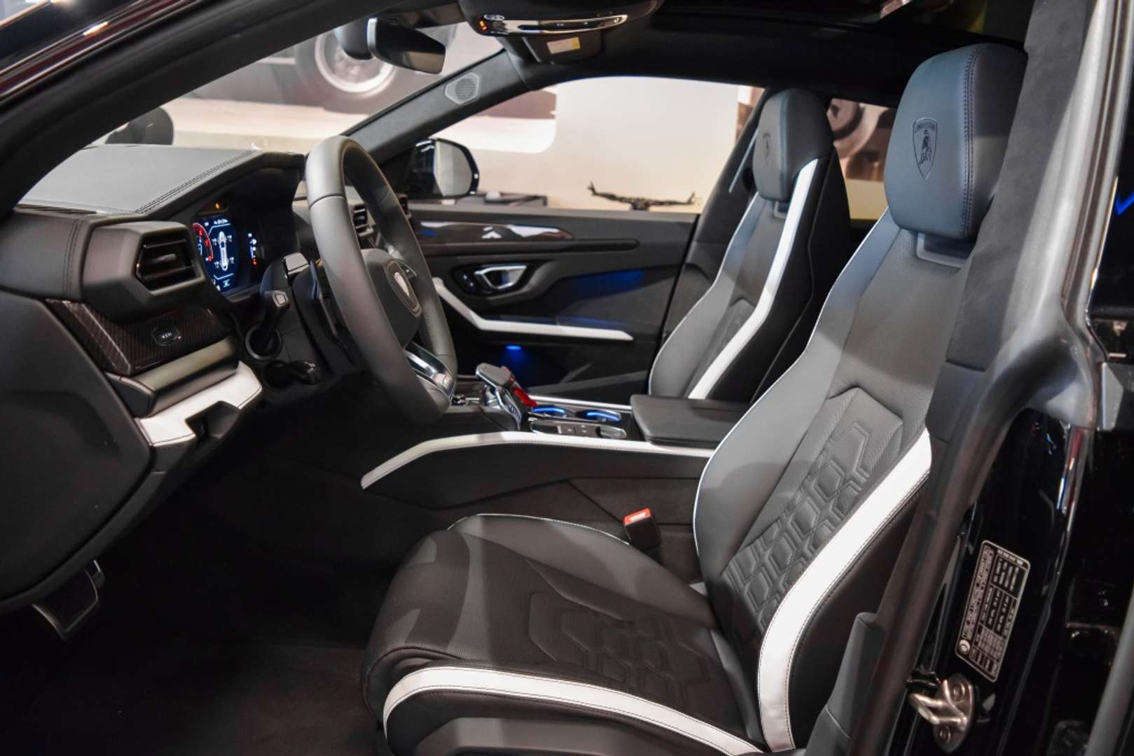 Lamborghini Urus 4.0 V8 Biturbo - 2026 - Joinsteer - #5