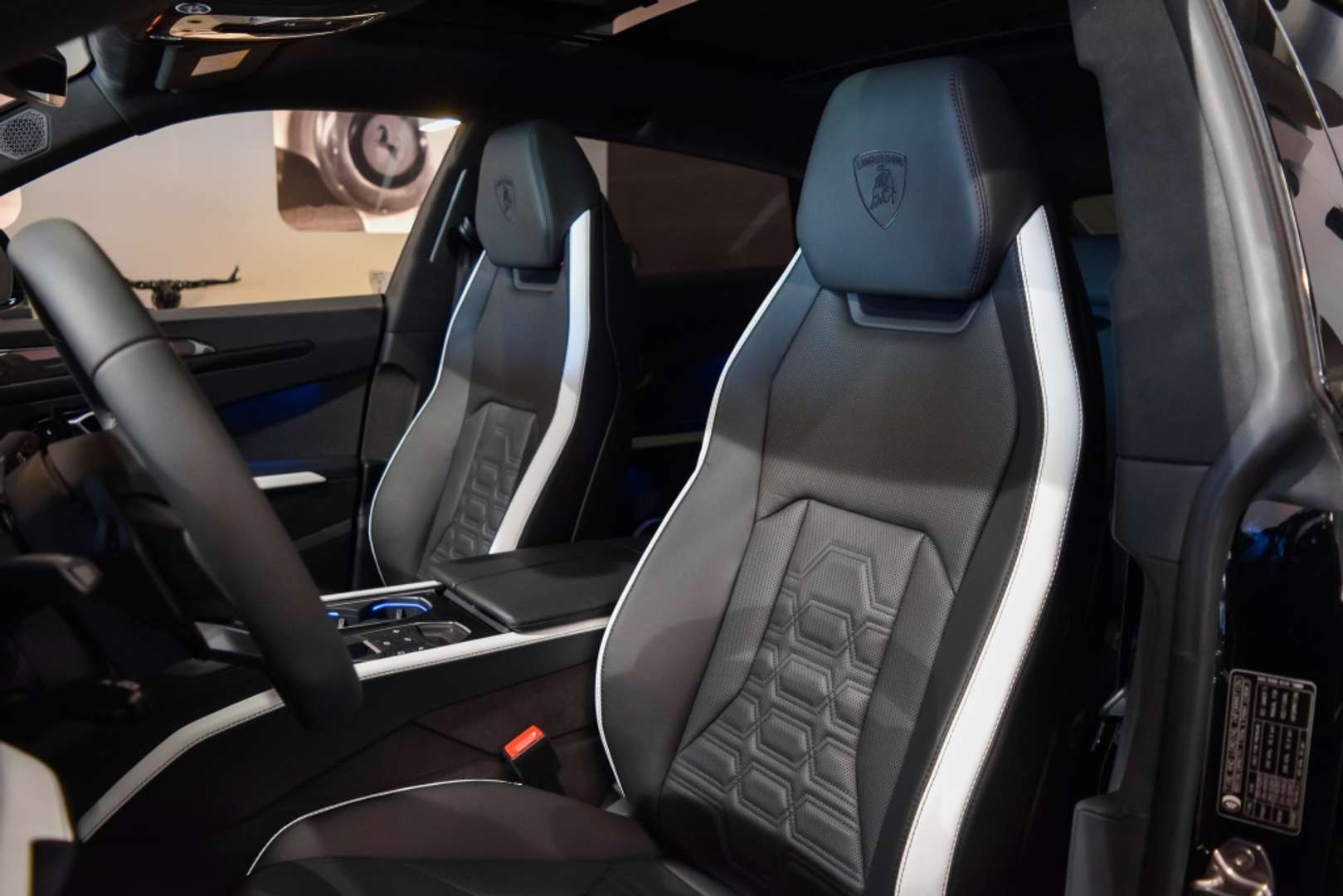 Lamborghini Urus 4.0 V8 Biturbo - 2026 - Joinsteer - #7