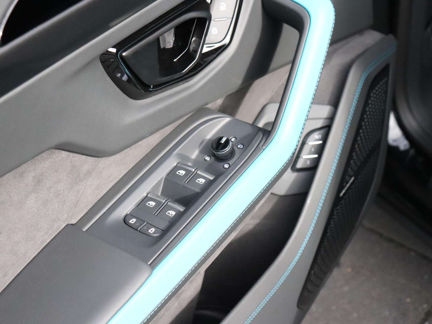 Lamborghini Urus HPEV - 2026 - Joinsteer - #20