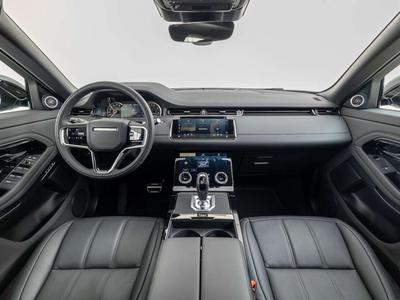 Land Rover Range Rover Evoque P300e R-Dynamic SE