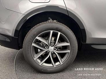Land Rover Discovery Sport P270e Dynamic SE AWD — photo 9