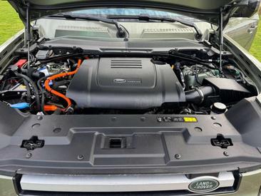 Land Rover Defender 110 P400e Aut. — photo 22