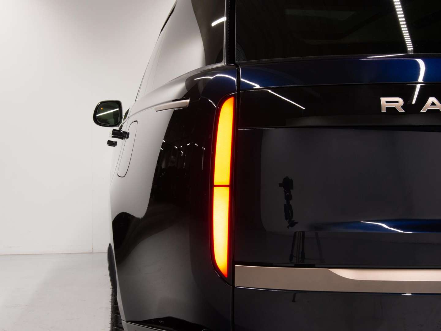 Land Rover Range Rover 3.0 P550e SV PHEV - 2026 - Joinsteer - #14