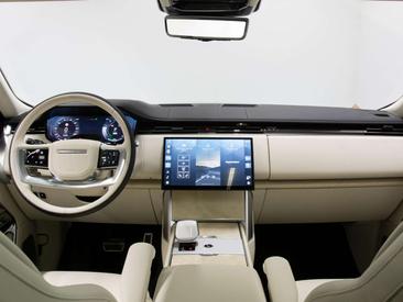 Land Rover Range Rover 3.0 P550e SV PHEV — photo 24
