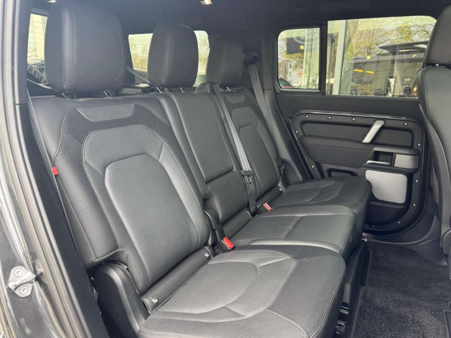 Land Rover Defender 130 X-Dynamic SE D300 - 2023 - Joinsteer - #10