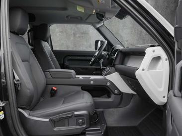 Land Rover Defender 90 D250 S 183 KW (Diesel) — photo 3