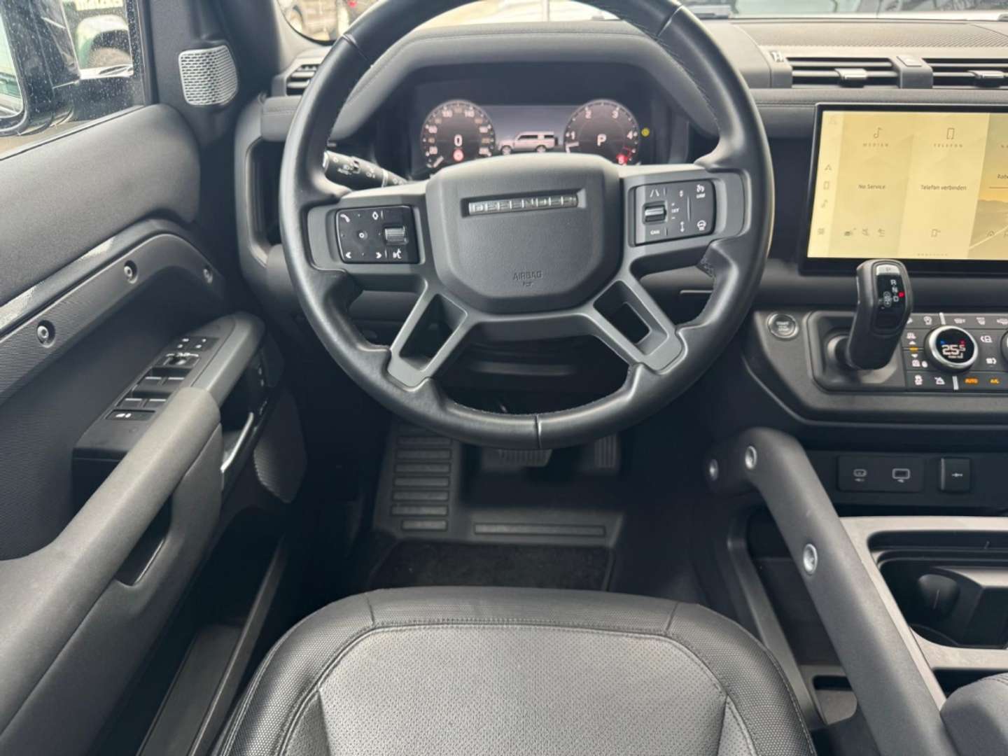 Land Rover Defender 130 X-Dynamic SE D300 - 2023 - Joinsteer - #17