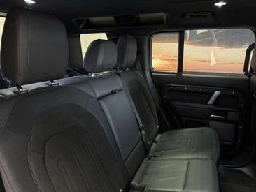 Land Rover Defender 110 Carpathian Edition AHK HUD P525 V8 — photo 6