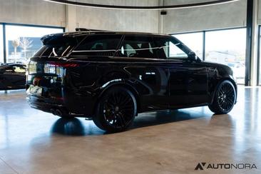 Land Rover Range Rover Sport SV Edition One — photo 4