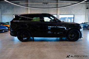 Land Rover Range Rover Sport SV Edition One — photo 13