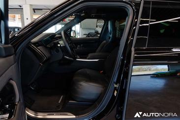 Land Rover Range Rover Sport SV Edition One — photo 20