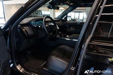 Land Rover Range Rover Sport SV Edition One — photo 21