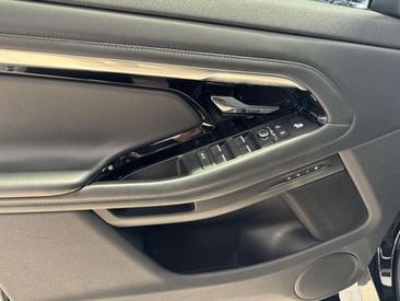 Land Rover Range Rover Evoque P300e R-Dyn HSE Black Pack Pano — photo 10