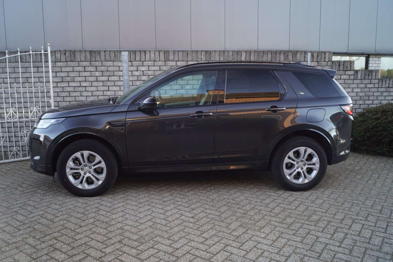 Land Rover Discovery Sport R-Dynamic HSE P300e 1.5 - 2023 - Joinsteer - #1