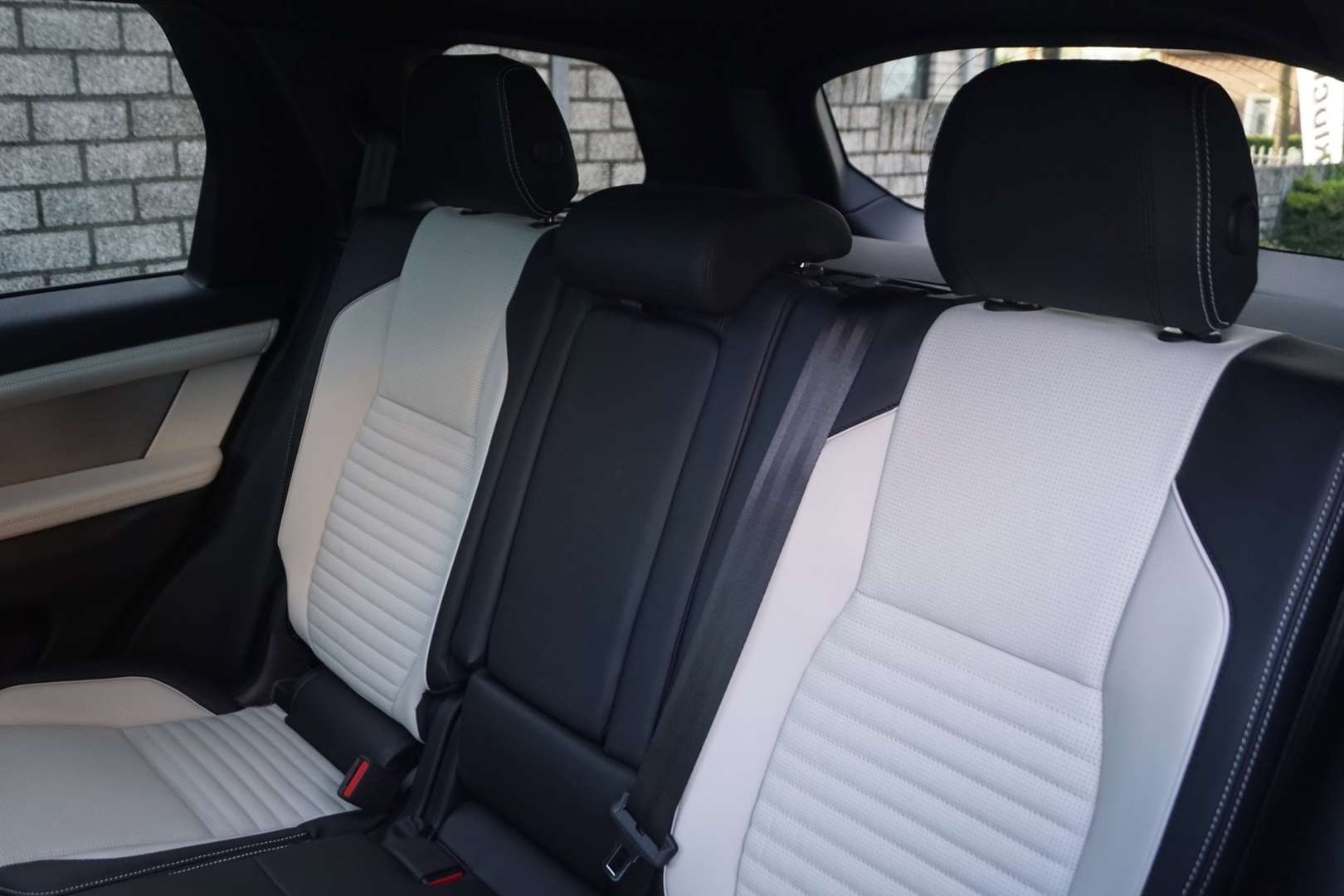 Land Rover Discovery Sport R-Dynamic HSE P300e 1.5 - 2023 - Joinsteer - #5