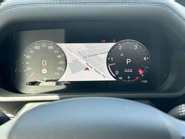 Land Rover Defender 110 D200 AWD Auto X-Dynamic SE Iva Esposta — photo 10