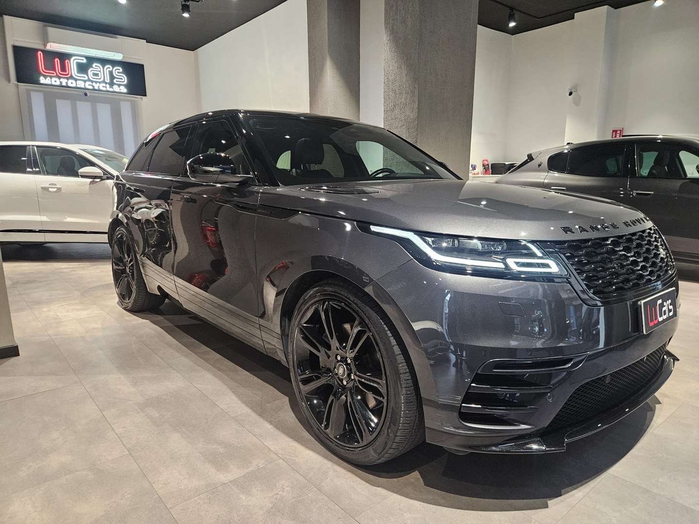 Land Rover Range Rover Velar R-Dynamic SE 4wd 3.0d I6 Mhev 300cv Auto - 2022 - Joinsteer - #5