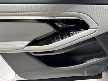 Land Rover Range Rover Evoque P300e S Winter Paket Bluetooth — photo 10