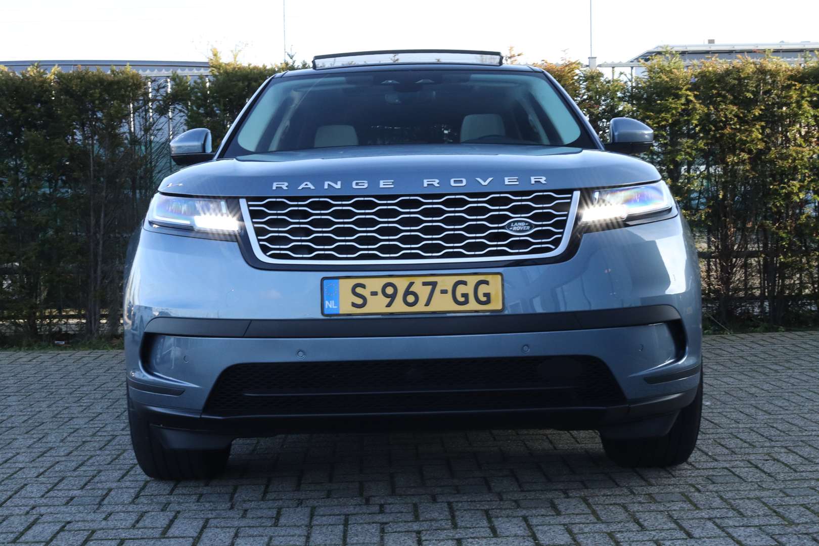 Land Rover Range Rover Velar 2.0 P400e Schuif/kantel Dak | Keyless - 2023 - Joinsteer - #10