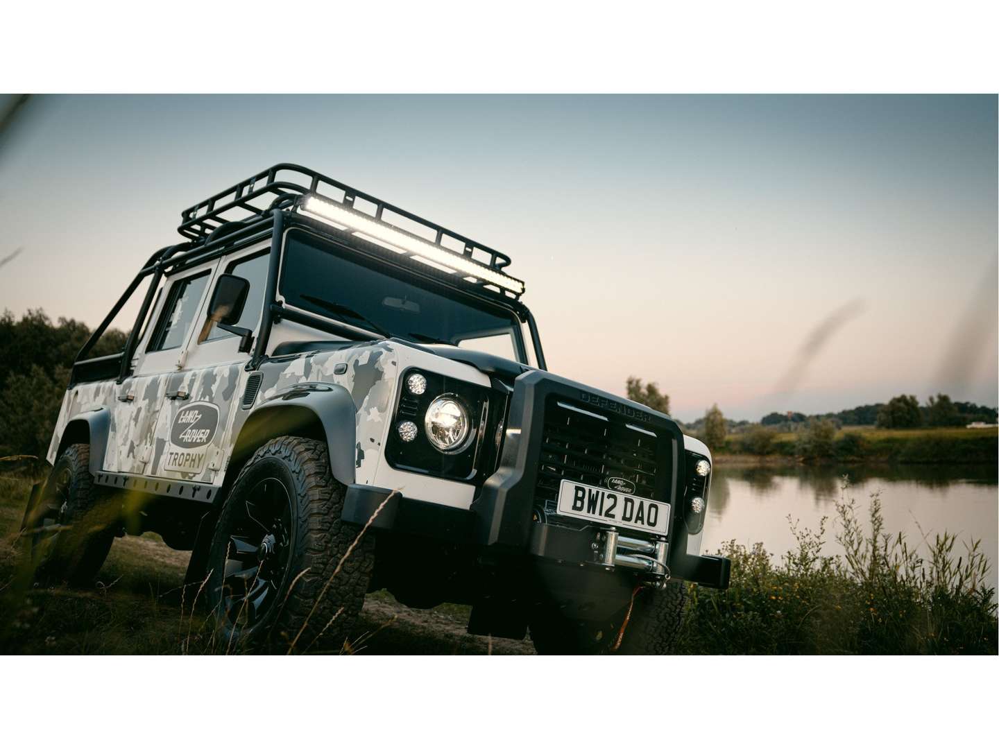 Land Rover Defender 110 TROPHY 2 Works V8 - 2026 - Joinsteer - #23