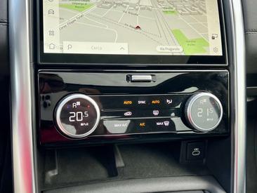 Land Rover Discovery 3.0 D I6 MHEV 250cv E6 Aut.8 AWD — photo 32
