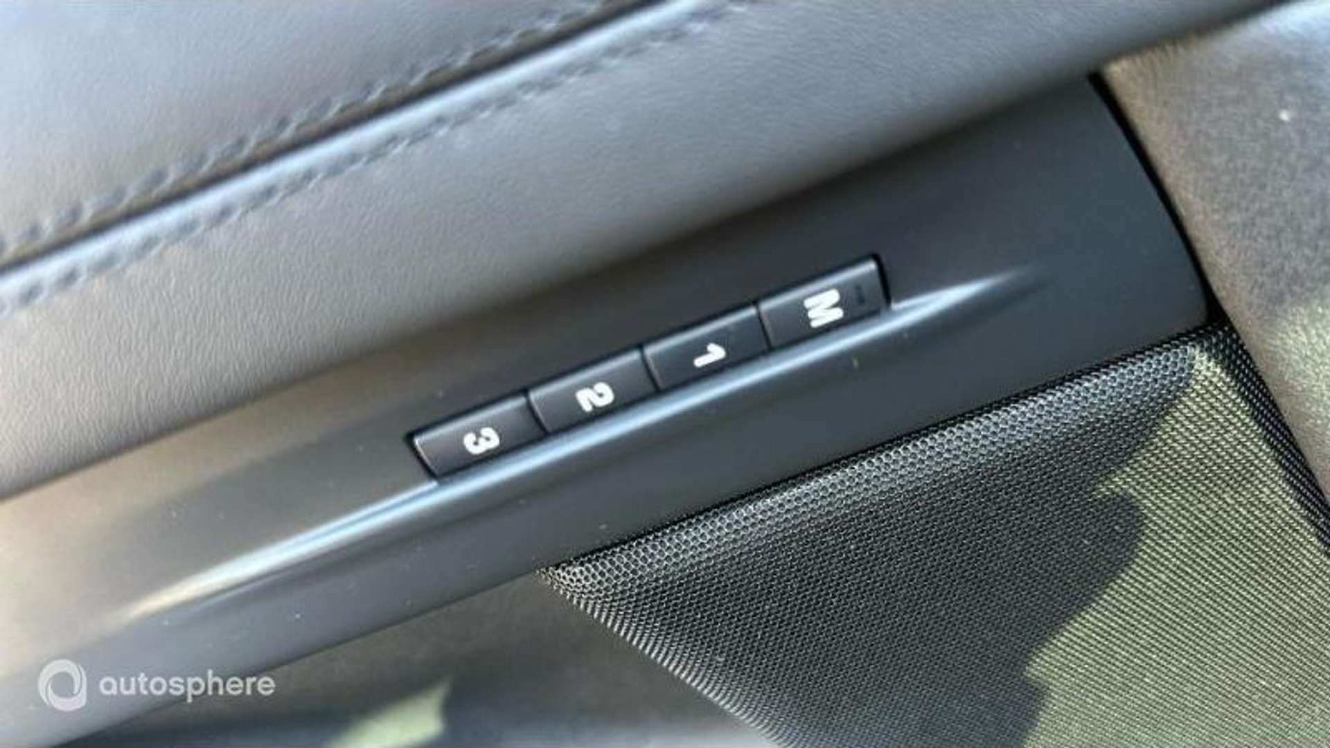 Land Rover Range Rover Evoque 1.5 P300e 309ch Autobiography - 2023 - Joinsteer - #16