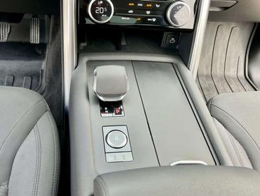 Land Rover Discovery 3.0 D I6 MHEV 250cv E6 Aut.8 AWD — photo 33
