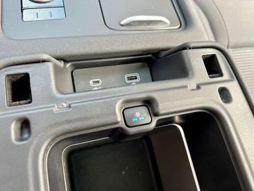 Land Rover Discovery 3.0 D I6 MHEV 250cv E6 Aut.8 AWD — photo 37