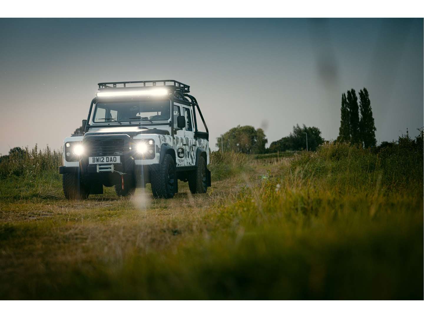 Land Rover Defender 110 TROPHY 2 Works V8 - 2026 - Joinsteer - #39