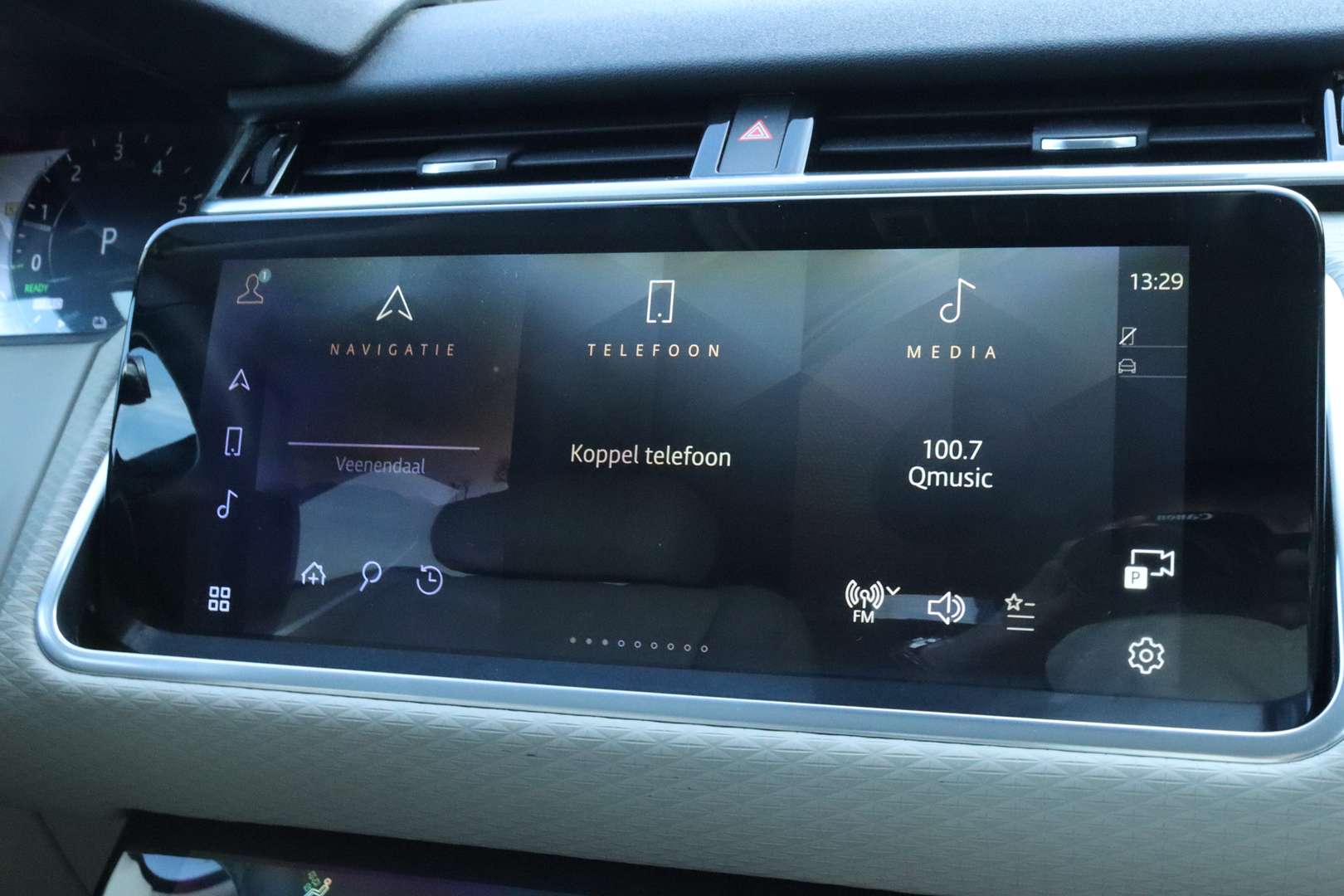 Land Rover Range Rover Velar 2.0 P400e Schuif/kantel Dak | Keyless - 2023 - Joinsteer - #26